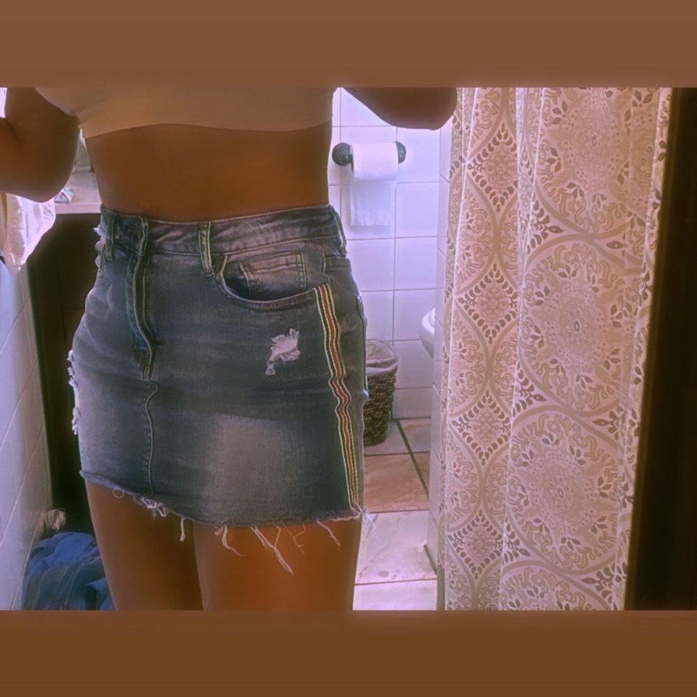 • mini jean skirt w / black, white, & red strips